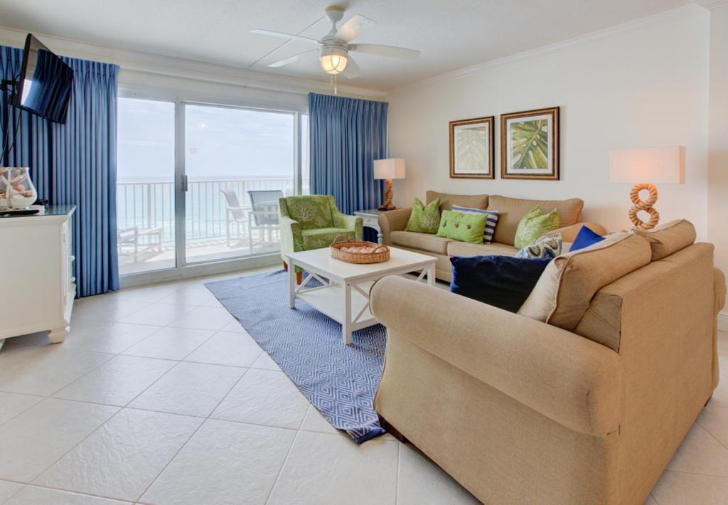 Beach House IV Destin Room photo